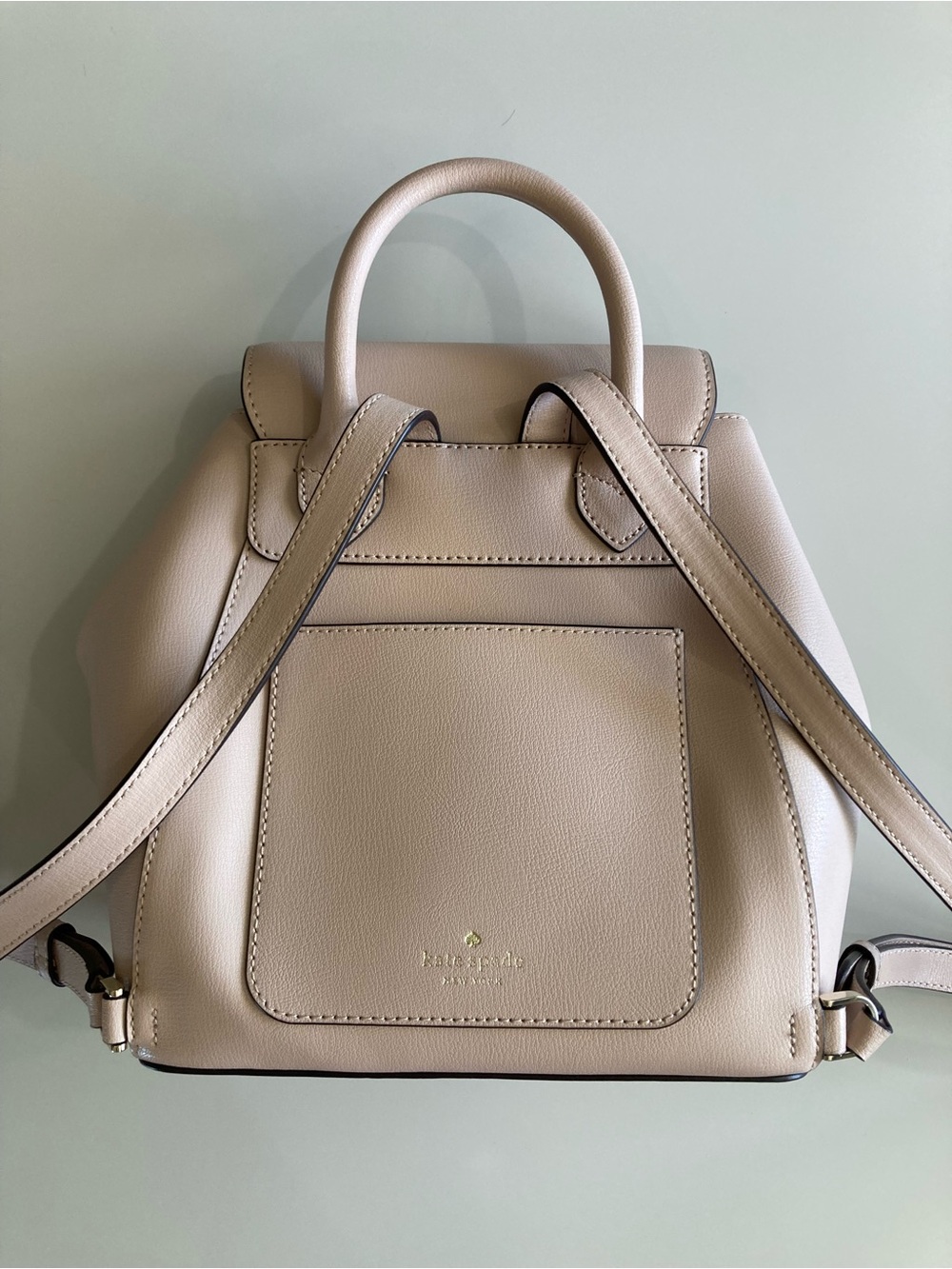 Kate Spade Adel Medium Flap Backpack in Warmbeige Leather - WKRU6412 Authentic - Picture 3 of 10